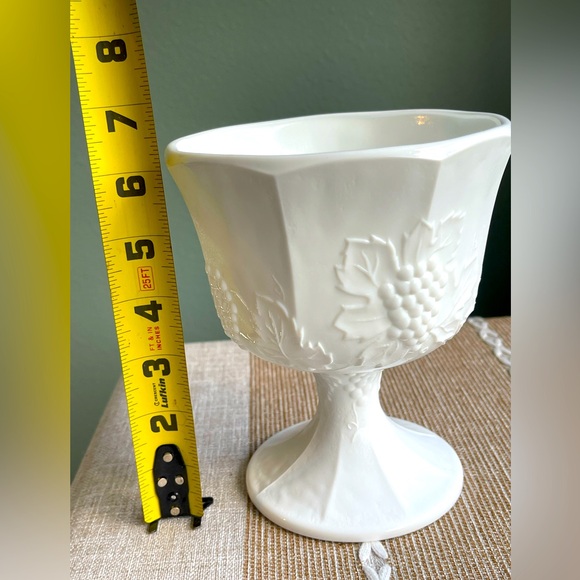 Vintage White Milk Glass Pedestal Vase with Grapes & Leaves Etching - Picture 6 of 9